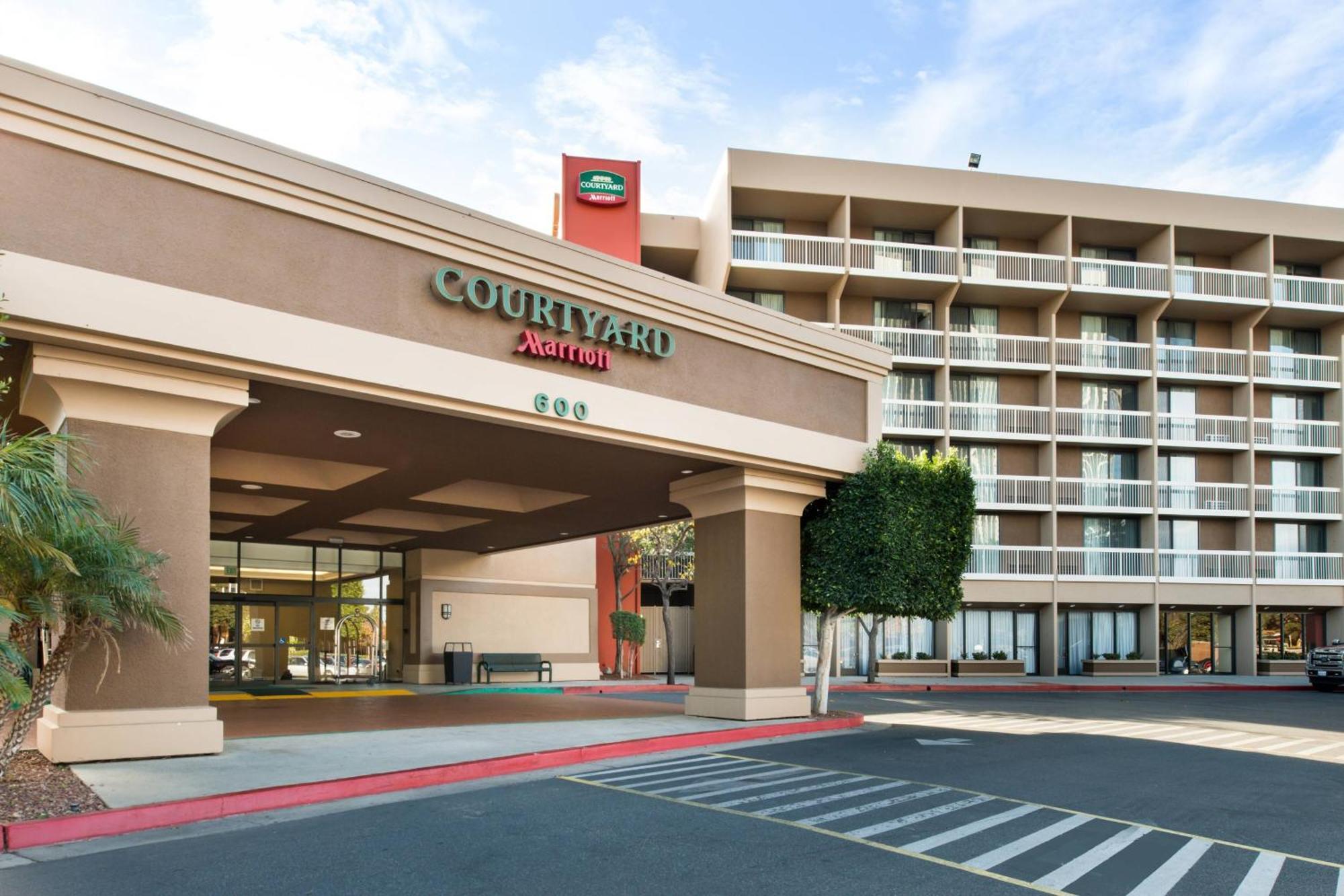 Courtyard By Marriott Oxnard/Ventura Hotel Eksteriør billede