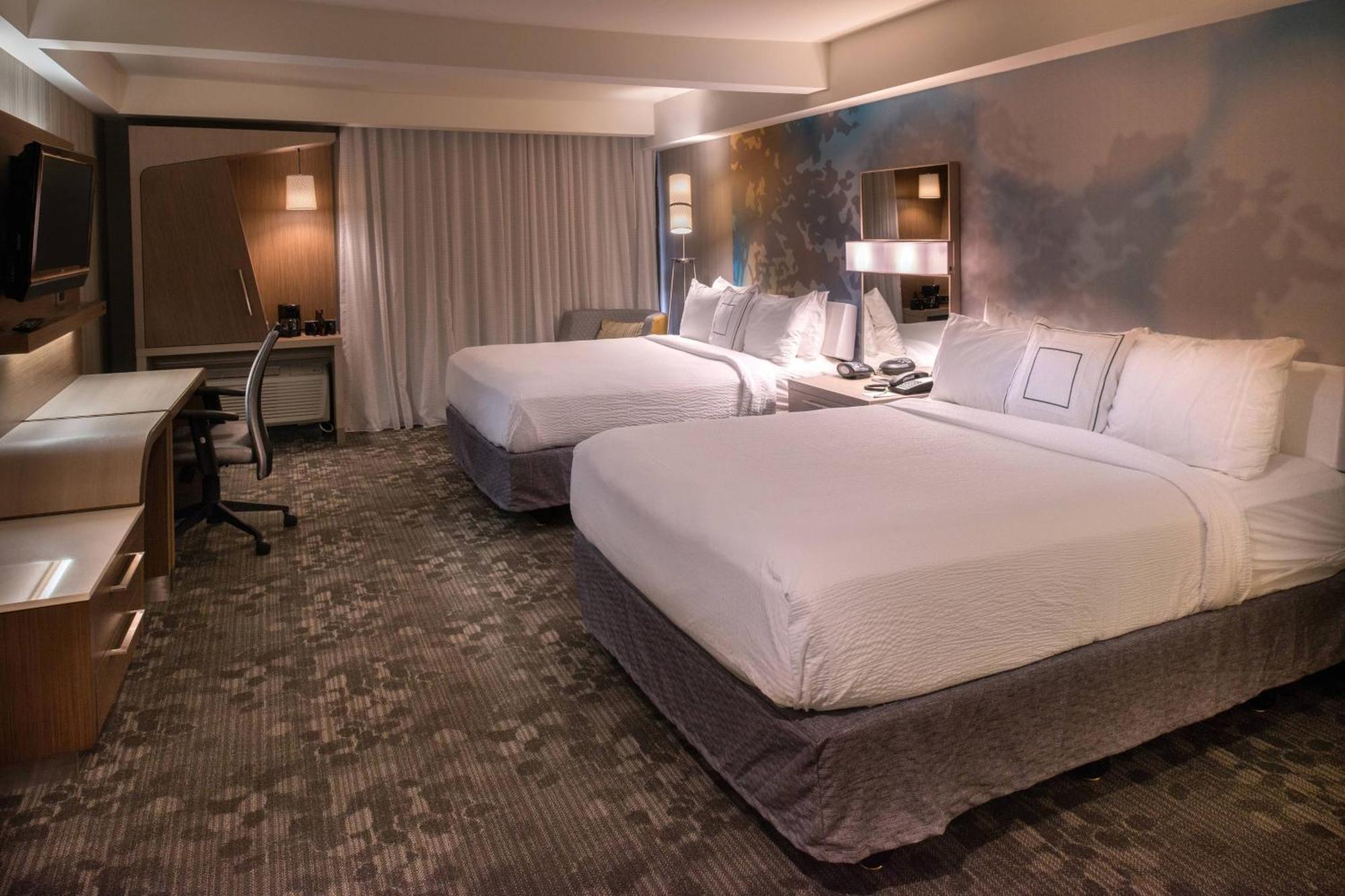 Courtyard By Marriott Oxnard/Ventura Hotel Eksteriør billede