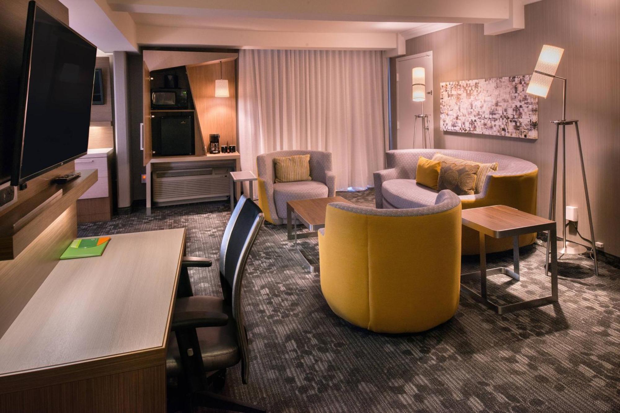 Courtyard By Marriott Oxnard/Ventura Hotel Eksteriør billede