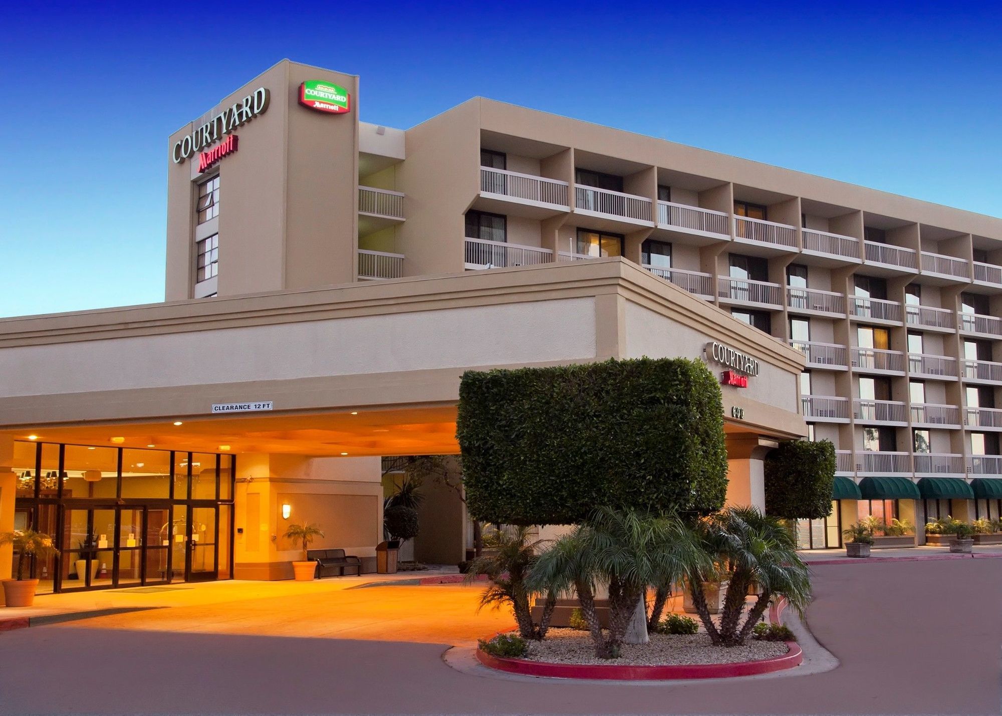 Courtyard By Marriott Oxnard/Ventura Hotel Eksteriør billede