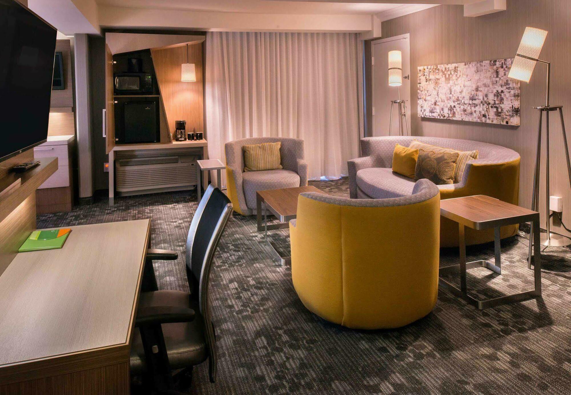 Courtyard By Marriott Oxnard/Ventura Hotel Eksteriør billede