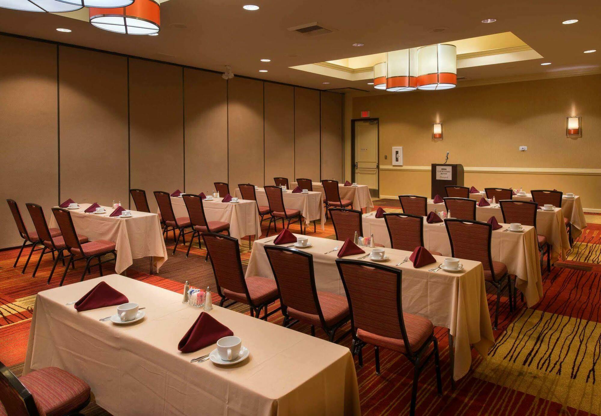 Courtyard By Marriott Oxnard/Ventura Hotel Eksteriør billede
