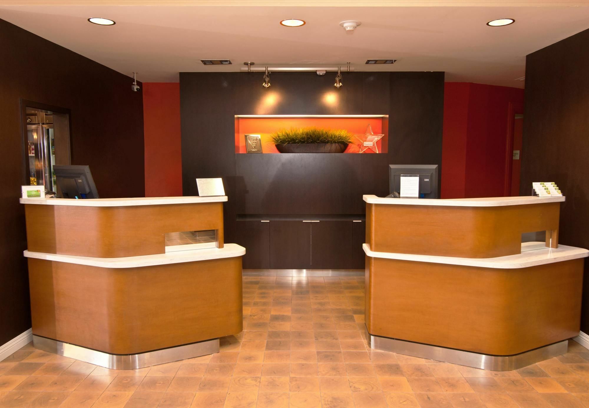 Courtyard By Marriott Oxnard/Ventura Hotel Eksteriør billede